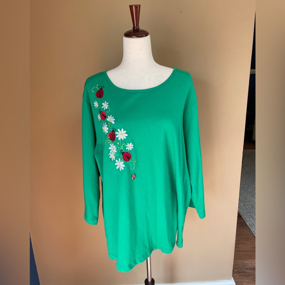Quacker Factory Womens Embroidered Floral Blouse Top 2X Ladybug Charm Beaded
